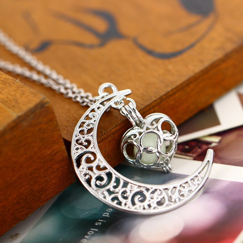 Glowing Pendant Necklaces Silver Plated Chain Necklaces - Steellady