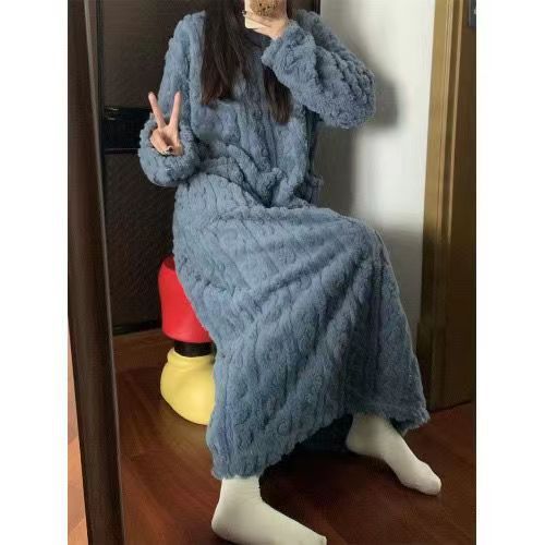 Winter Coral Fleece Sleepwear Women's Nightgown Long Night Dress Pajamas With Pockets Thickened Jacquard Dress Warm Home Clothes - Steellady